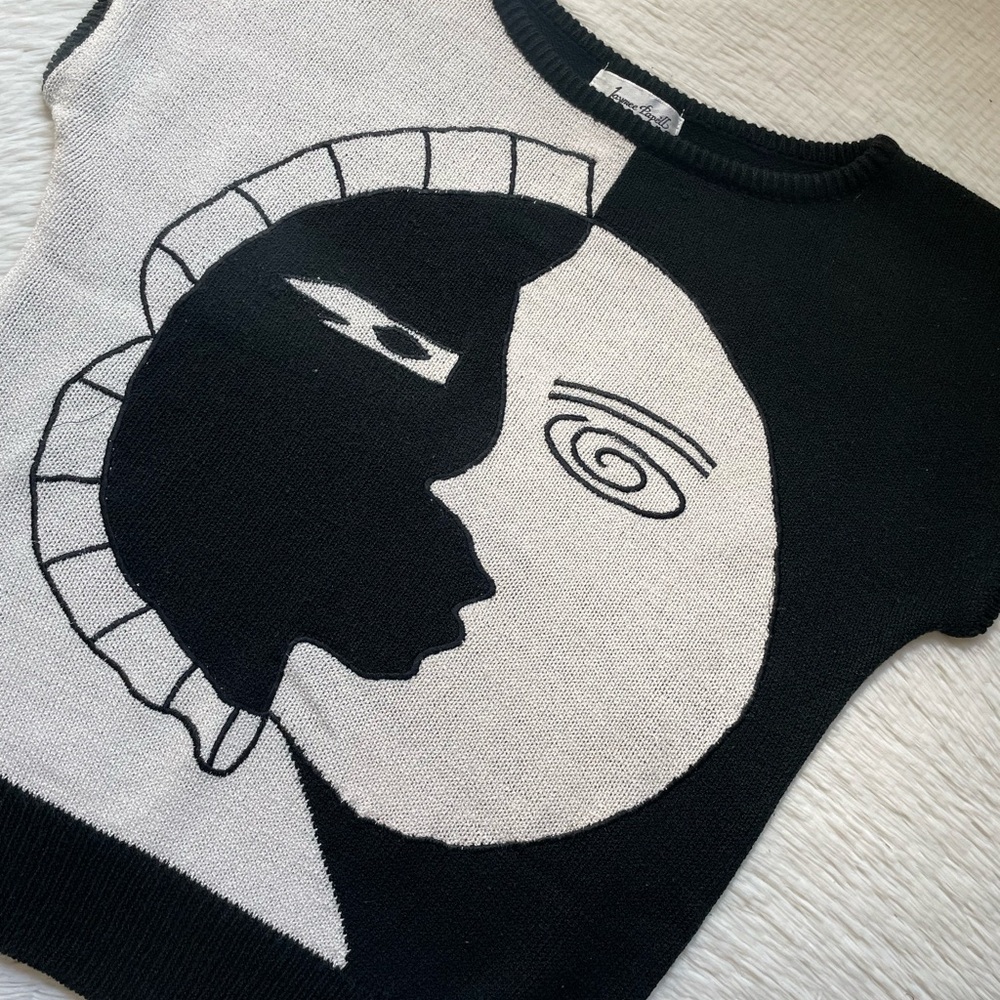 Vintage Jaymee Papell abstract two face moon acrylic black and white sweater top - Picture 6 of 14